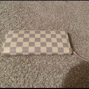 Authentic Louis Vuitton clemence damier wallet